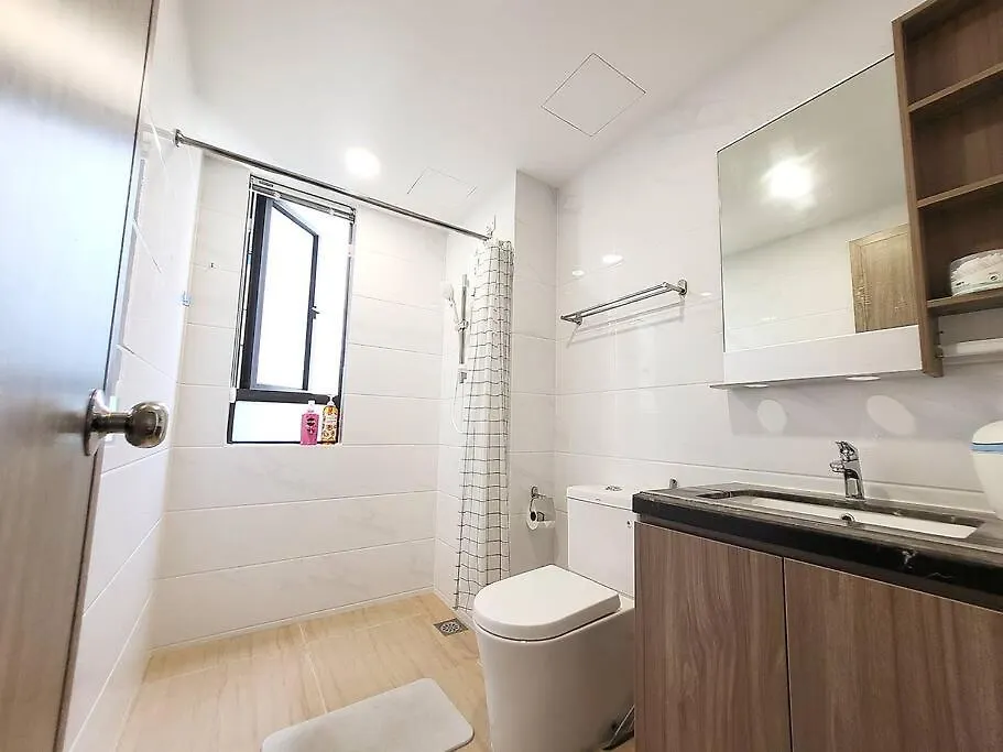 Panoramic Skyline View - 3 Bedrooms 6 Pax - Free Parking Johor Bahru